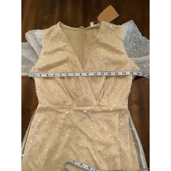 NWT Mainstrip Women's Harlow Sequin Pearl Puff Sleeve Cream Mini Dress Small - Picture 13 of 13